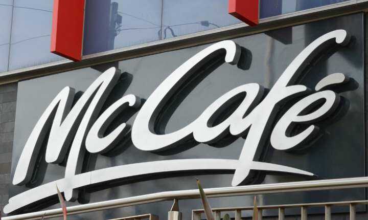 Bảng hiệu quảng c&aacute;o tại Vĩnh Ph&uacute;c - Biển hiệu mica c&ocirc;ng ty Vĩnh Ph&uacute;c  